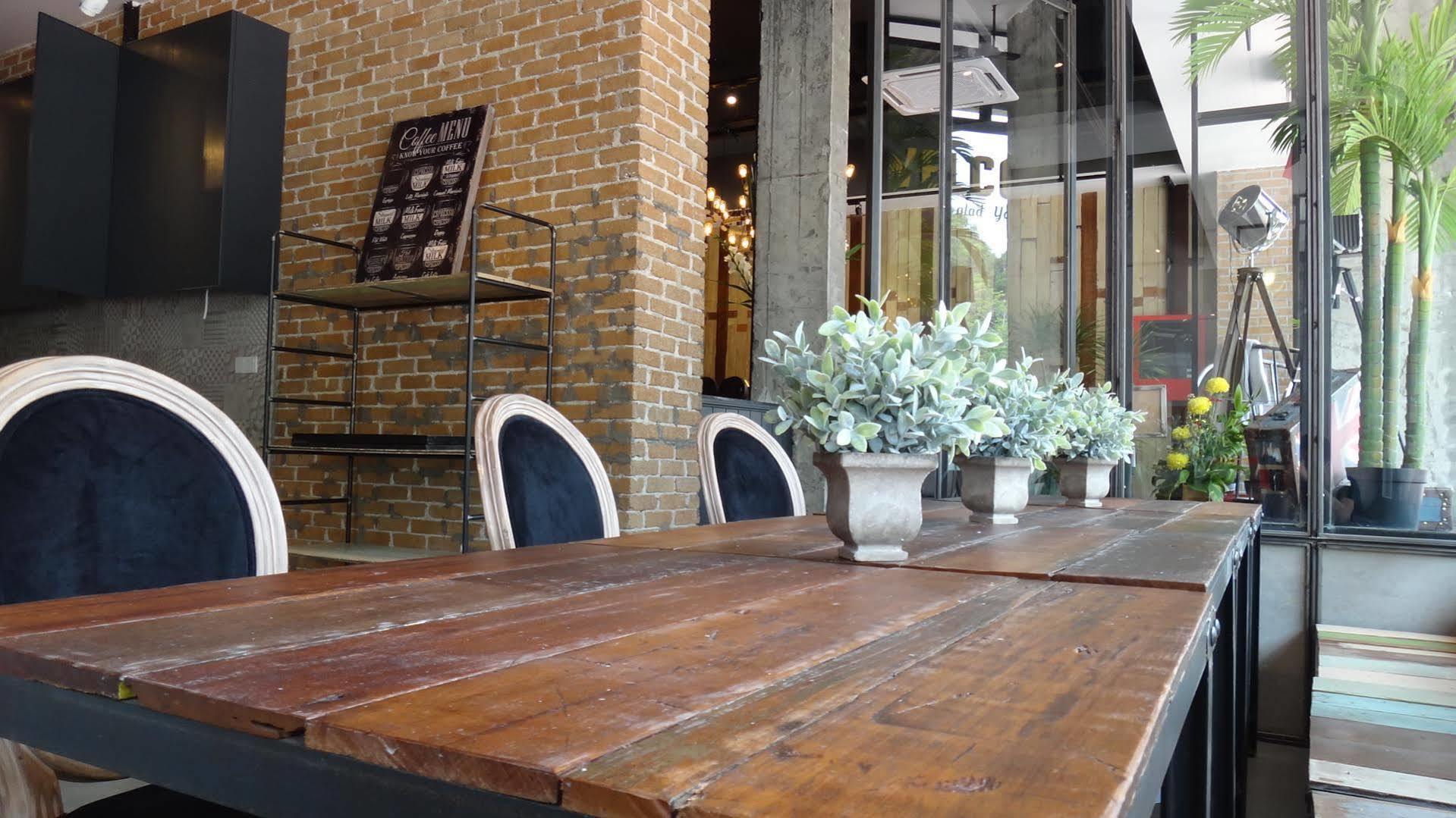 Merton Hotel איפוה מראה חיצוני תמונה
